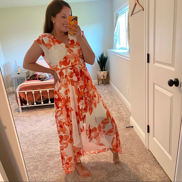 Eliza J White Red Floral Maxi Dress 6P - Picture 5 of 13